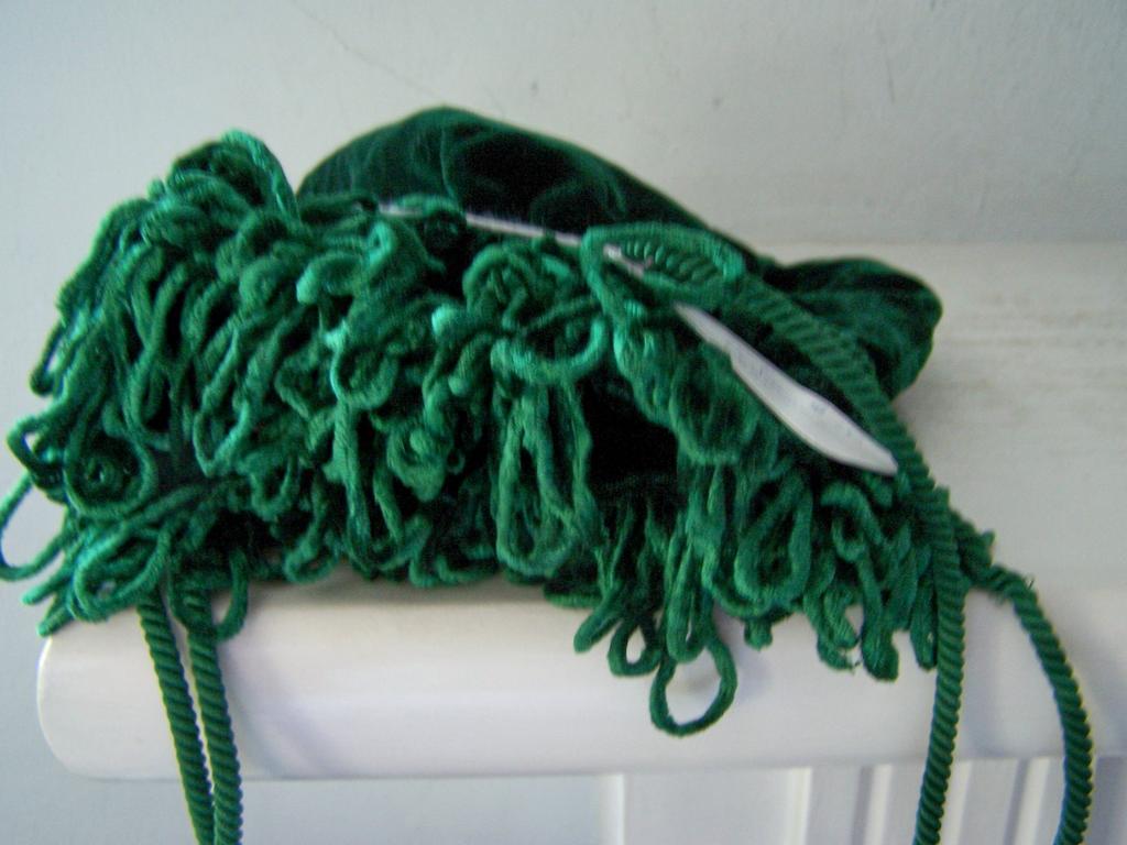 Green Velvet Purse Pouch Victoria's Secret ~ Mint! Green Velvet Purse Pouch Victoria's Secret ~ Mint!