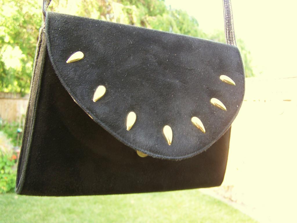 Spanish Black Suede Leather Shoulder Bag Clutch convertible mint! Spanish Black Suede Leather Shoulder Bag Clutch convertible mint!