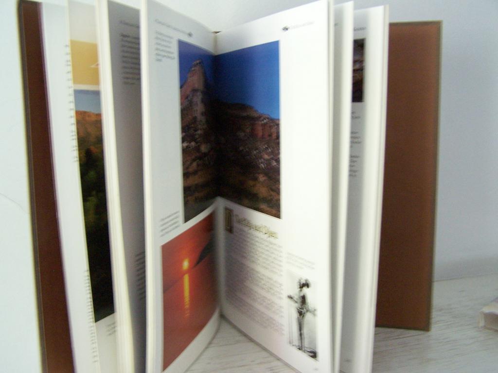 Burnum Burnum's Aboriginal Australia ~ 1st Edition 1988 Burnum Burnum's Aboriginal Australia ~ 1st Edition 1988