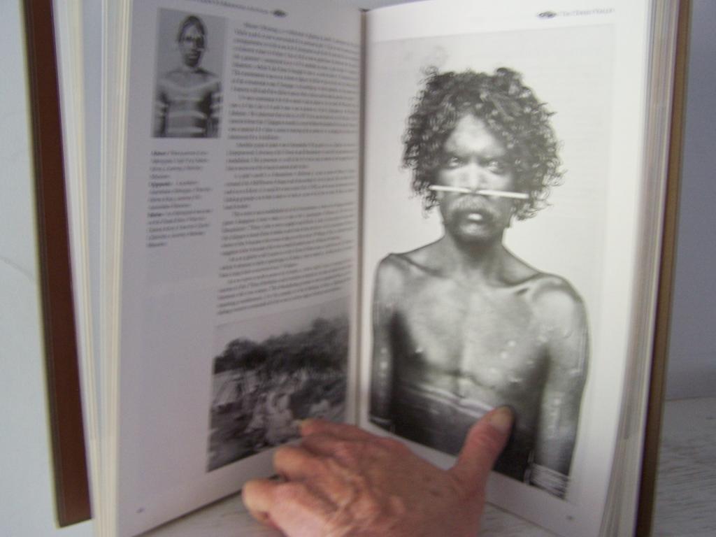 Burnum Burnum's Aboriginal Australia ~ 1st Edition 1988 Burnum Burnum's Aboriginal Australia ~ 1st Edition 1988