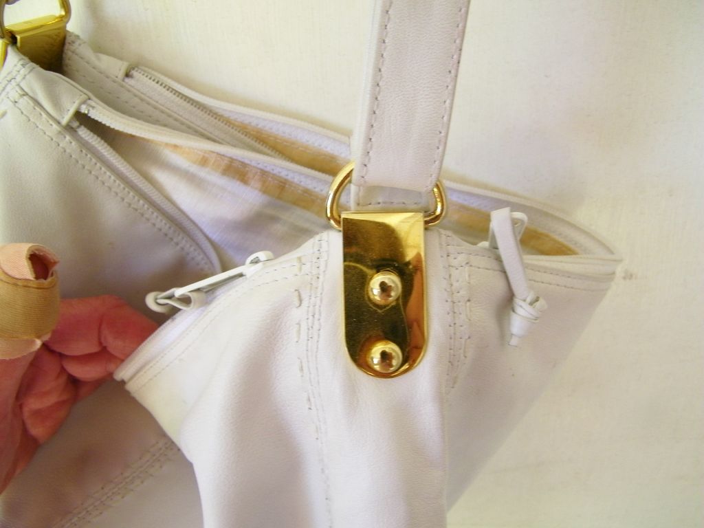 Ganson white leather Hobo w' multiple compartments Ganson white leather Hobo w' multiple compartments