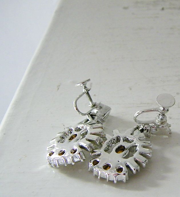 Vintage Rhinestone Dangle Earrings Vintage Rhinestone Dangle Earrings
