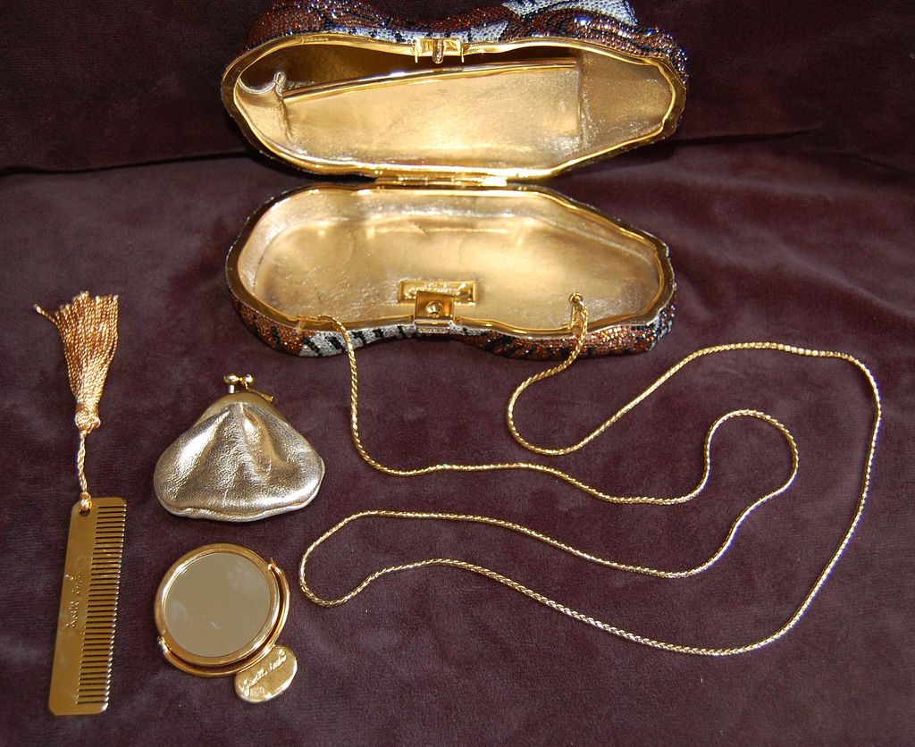 Judith Leiber ~ Swarovski Tiger Minaudiere w/ Original Box Judith Leiber ~ Swarovski Tiger Minaudiere w/ Original Box