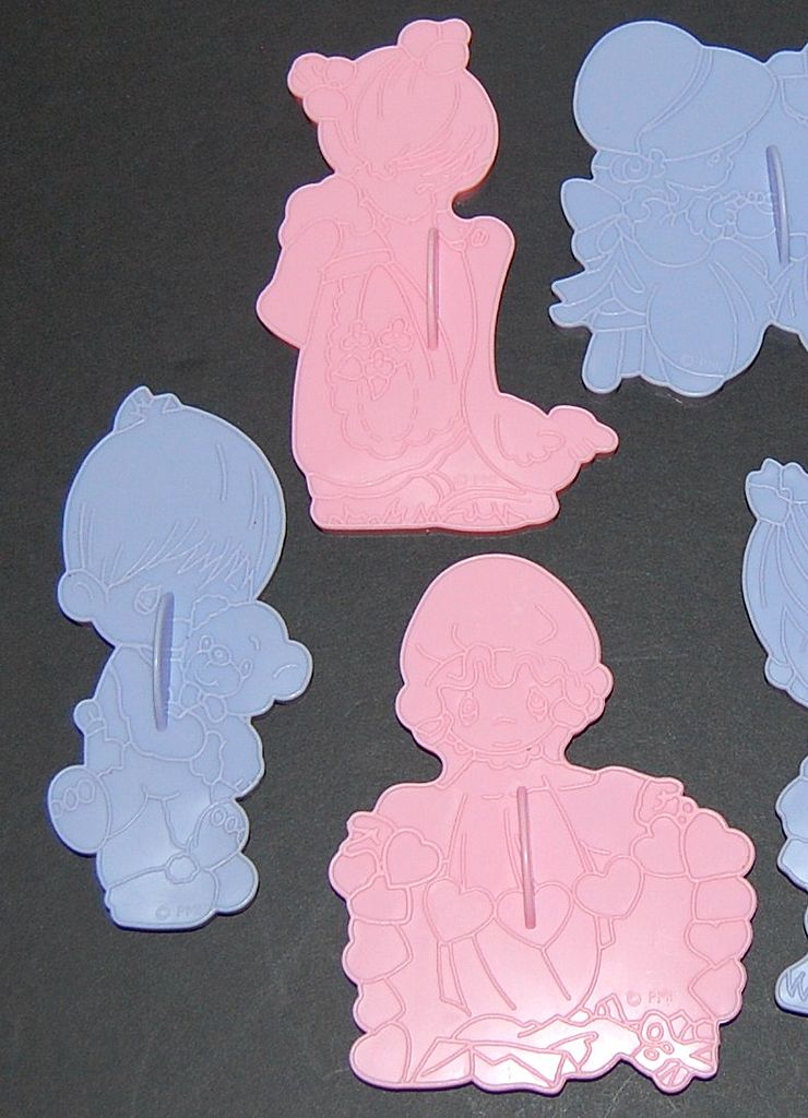1993 Wilton ~ Precious Moments 7-Pc Cookie Cutters 1993 Wilton ~ Precious Moments 7-Pc Cookie Cutters