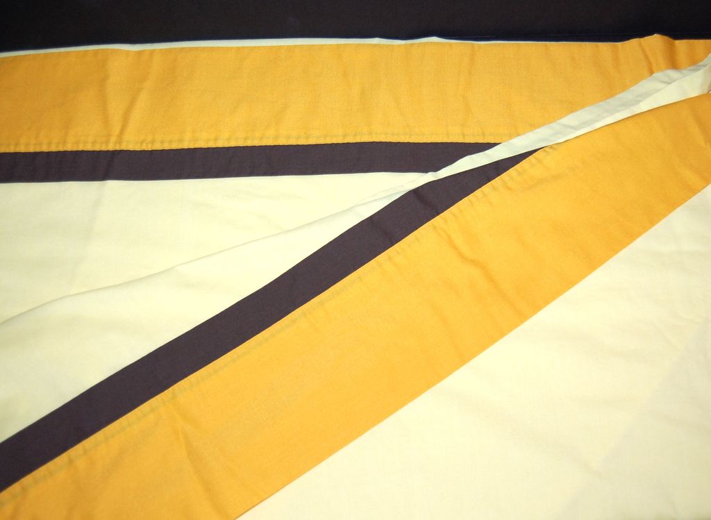 1970s Pequot ~ Mustard & Sunny Yellow Twin Flat Sheet 1970s Pequot ~ Mustard & Sunny Yellow Twin Flat Sheet