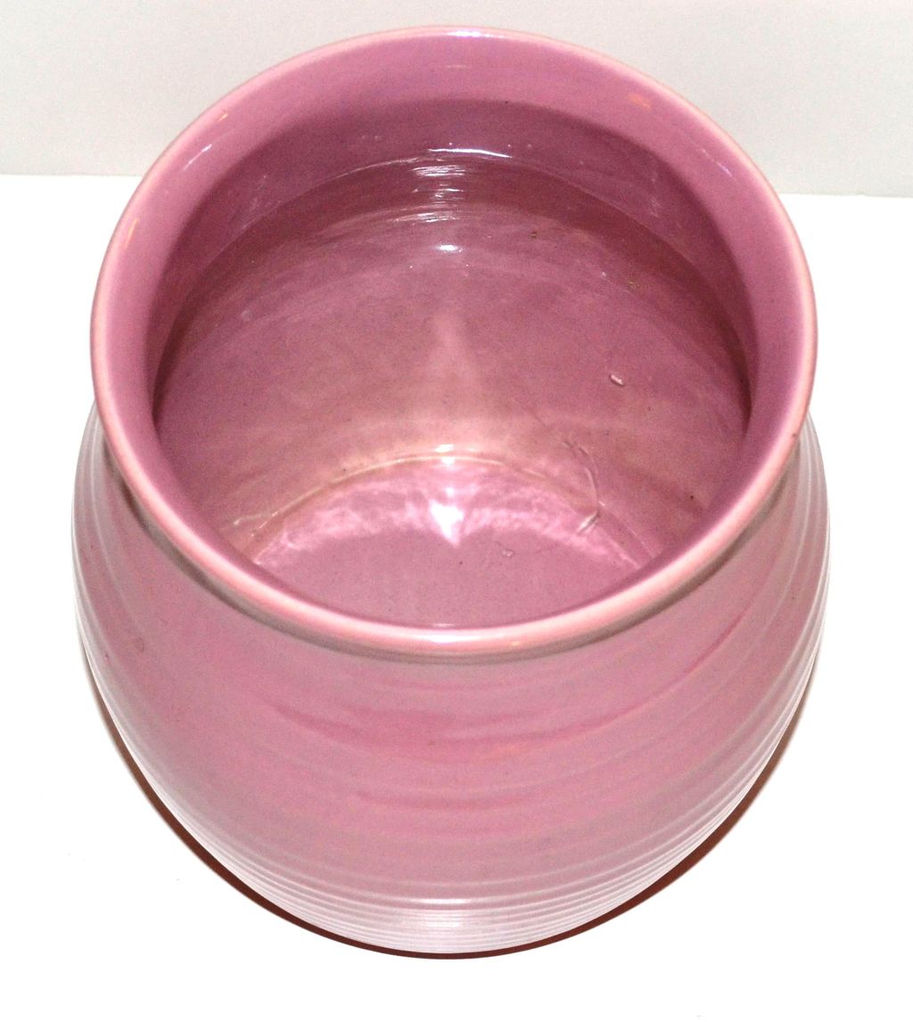 1950/60s Hyalyn Pottery ~ Coral Pink Ribbed Pottery Vase 1950/60s Hyalyn Pottery ~ Coral Pink Ribbed Pottery Vase