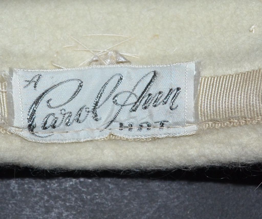 1960s Carol Ann ~ Ivory White Wool Mod Bubble Hat 1960s Carol Ann ~ Ivory White Wool Mod Bubble Hat