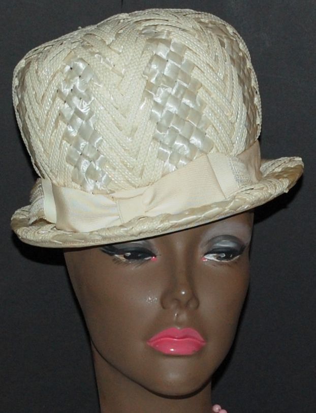 1960s Carol Ann ~ Mod Cream White Straw Hat 1960s Carol Ann ~ Mod Cream White Straw Hat