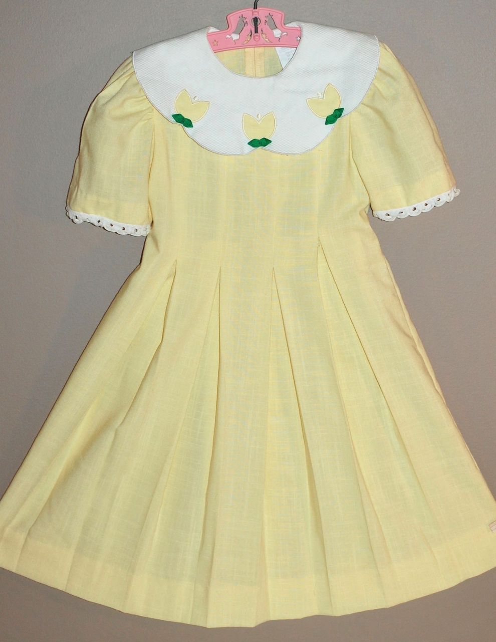 1980s Peaches n' Cream ~ Buttercup Yellow Girl's Dress w/ Scalloped Collar 1980s Peaches n' Cream ~ Buttercup Yellow Girl's Dress w/ Scalloped Collar