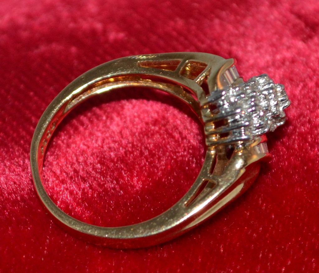 14K 0.9 ct Baguette & Round Waterfall Diamond Ring 14K 0.9 ct Baguette & Round Waterfall Diamond Ring