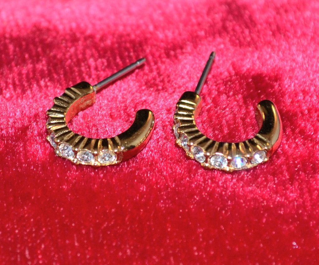 Signed Swarovski ~ Sparkly Crystal Petite Hoop Earrings Signed Swarovski ~ Sparkly Crystal Petite Hoop Earrings