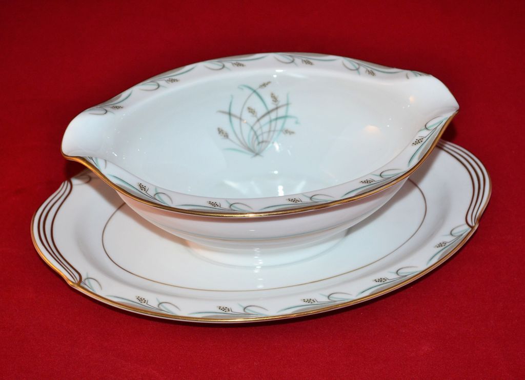 1950s Noritake China Nicole Pattern Gravy Boat with Attached from