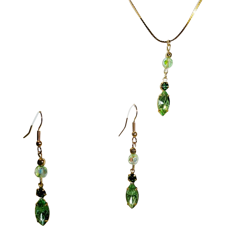 24kt. Gold Plated Chain, Swarovski Peridot Marquise Pendant & Earring Set 24kt. Gold Plated Chain, Swarovski Peridot Marquise Pendant & Earring Set