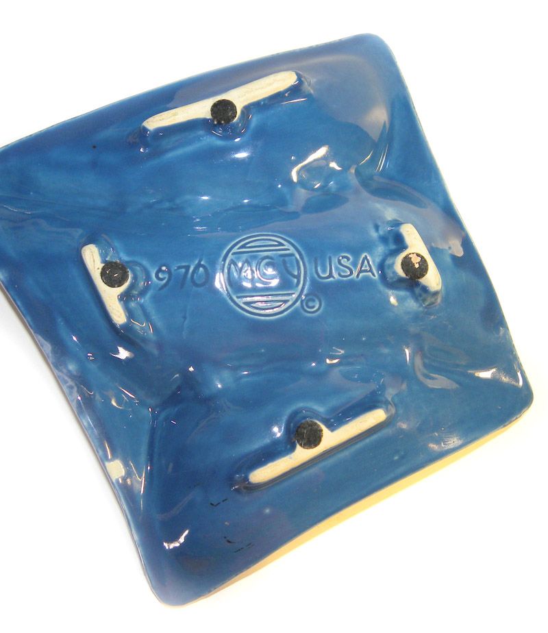 McCoy U.S.A. 1960s Ashtray 976 Marble GLAZE Cool! McCoy U.S.A. 1960s Ashtray 976 Marble GLAZE Cool!