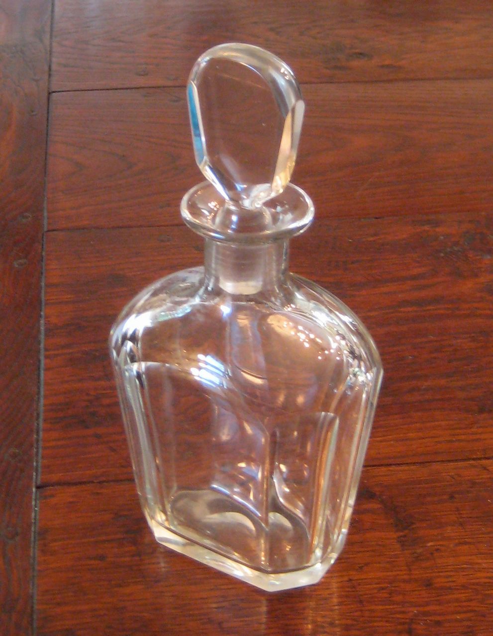 Vintage Heavy Cut Crystal Decanter, Circa 1920 Vintage Heavy Cut Crystal Decanter, Circa 1920