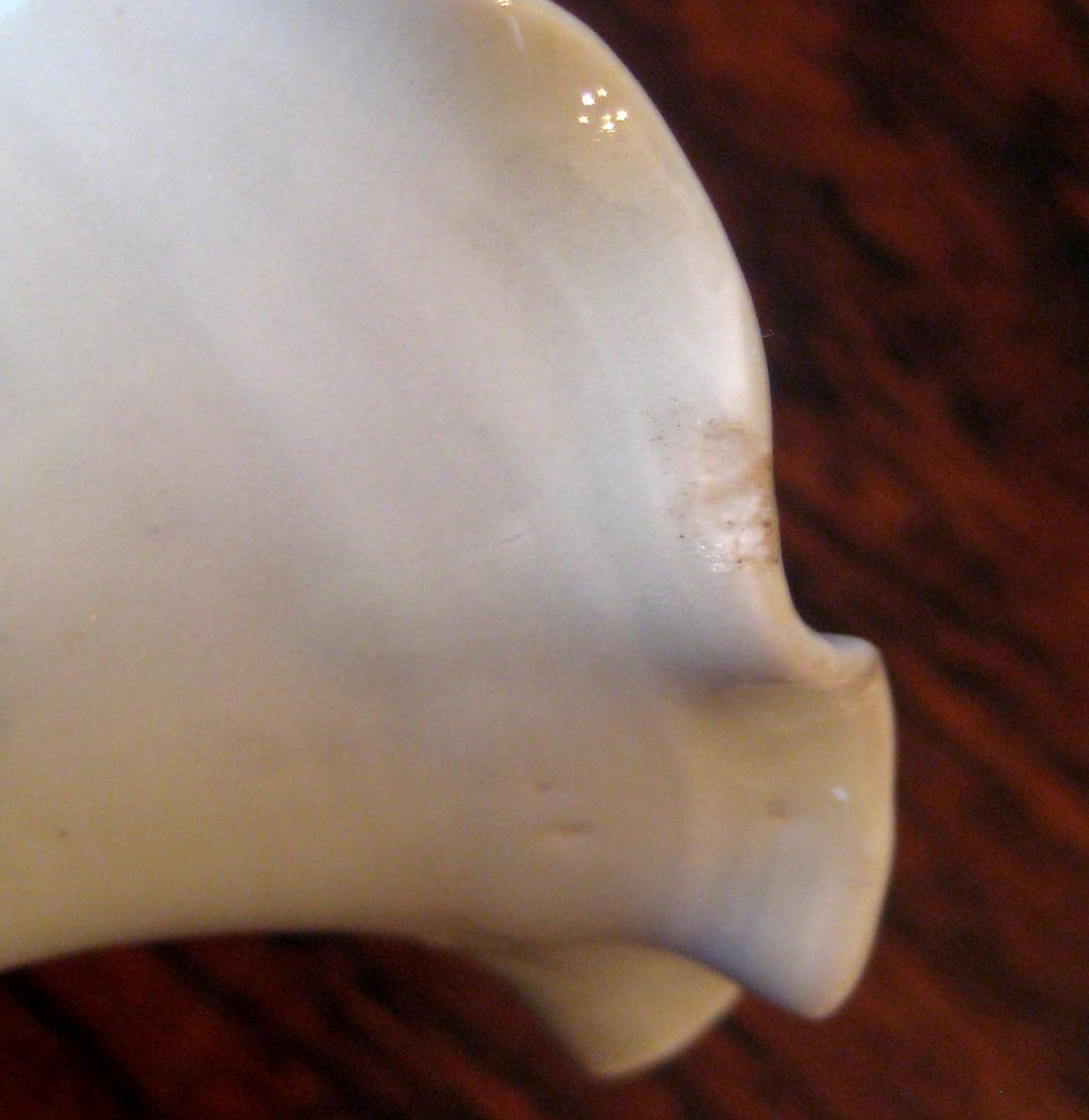 Vintage Chinese Blue & White Porcelain Vase, Circa 1940 Vintage Chinese Blue & White Porcelain Vase, Circa 1940