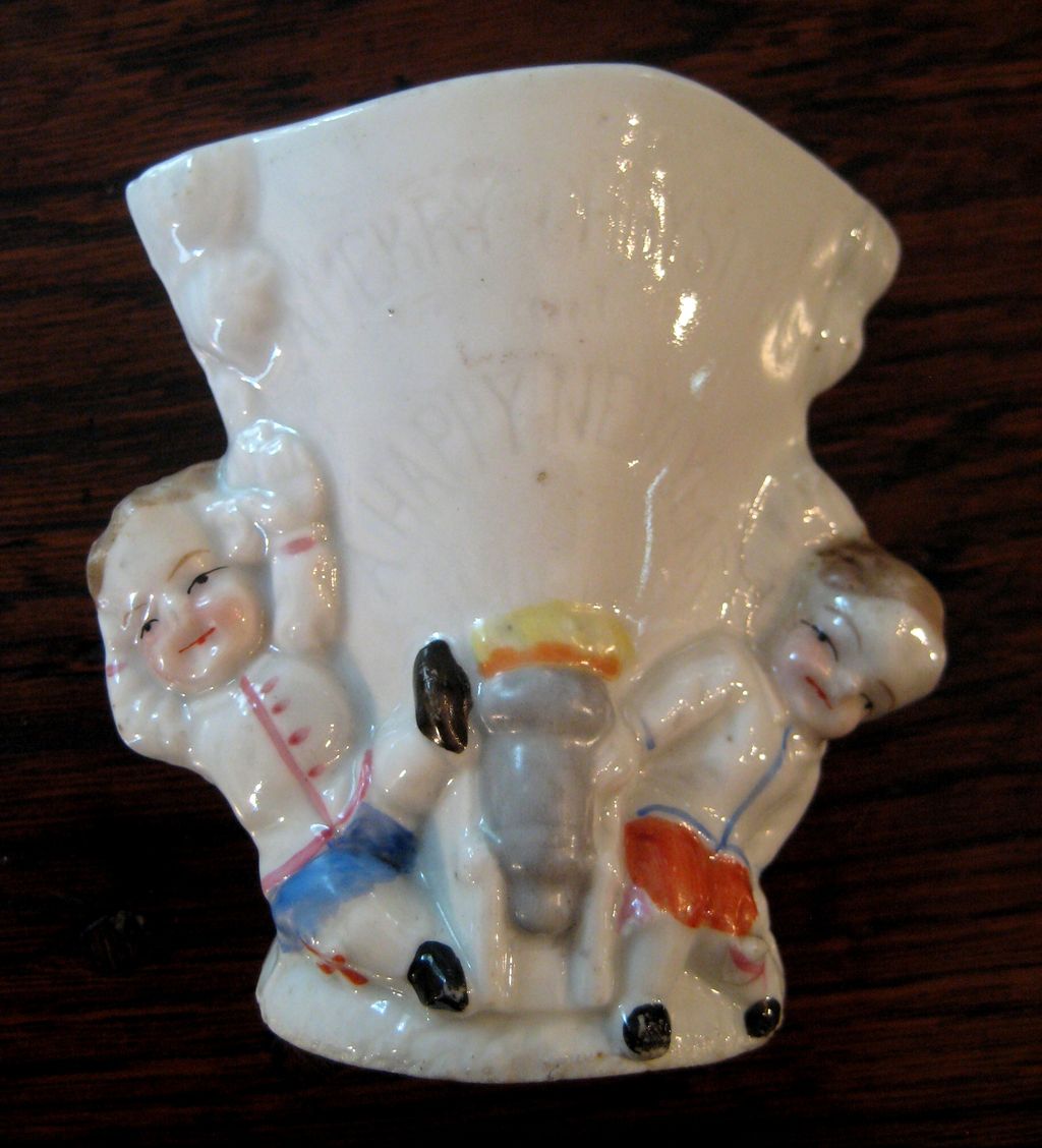 19th Century Staffordshire Spill Vase, Circa 1875 19th Century Staffordshire Spill Vase, Circa 1875