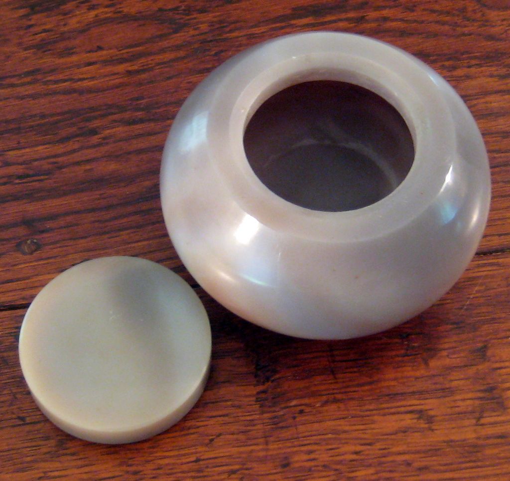 Vintage Chinese Natural Gray Jadeite Round Box Vintage Chinese Natural Gray Jadeite Round Box