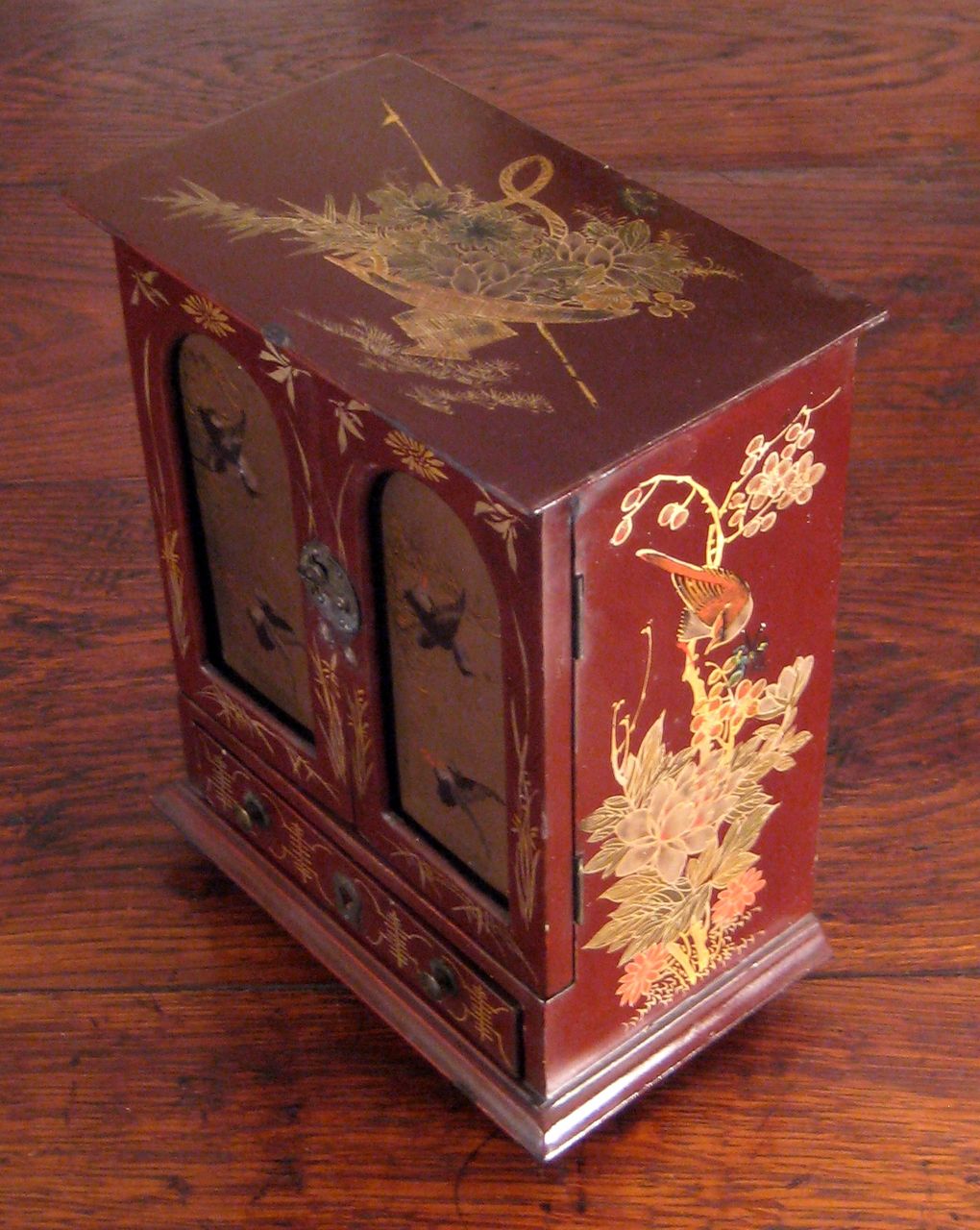 Early Vintage Asian Lacquered Chest, Circa 1920 Early Vintage Asian Lacquered Chest, Circa 1920