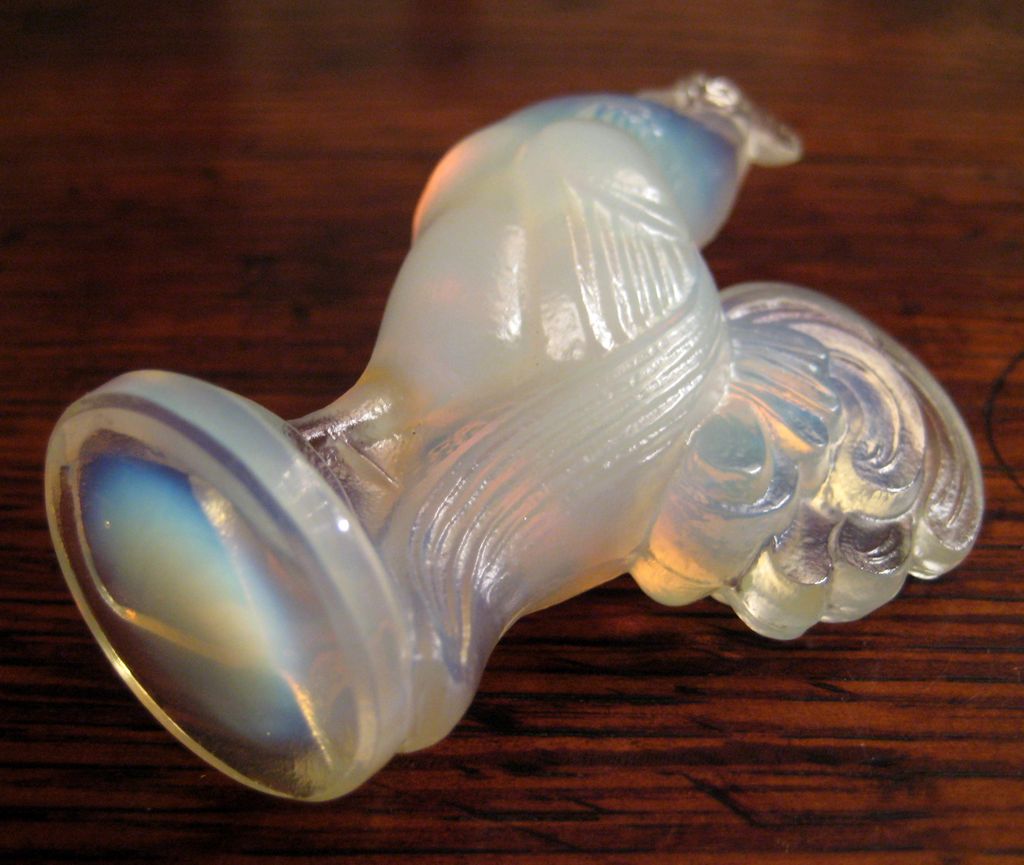 Vintage French Sabino Opalescent Art Glass Rooster Vintage French Sabino Opalescent Art Glass Rooster