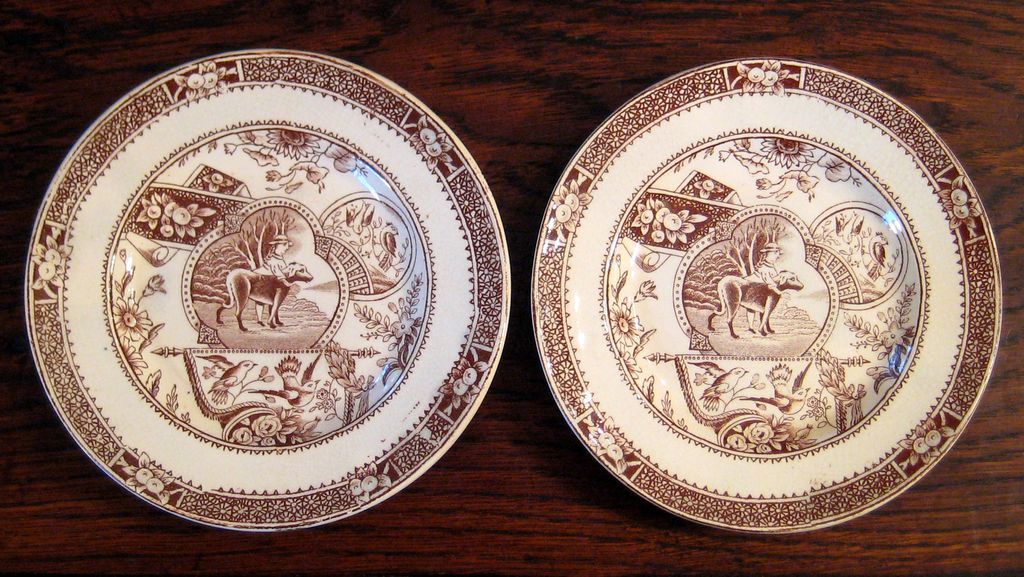 Pair Of 19th Century Staffordshire Brown & White Child's Plates, Circa 1870 Pair Of 19th Century Staffordshire Brown & White Child's Plates, Circa 1870