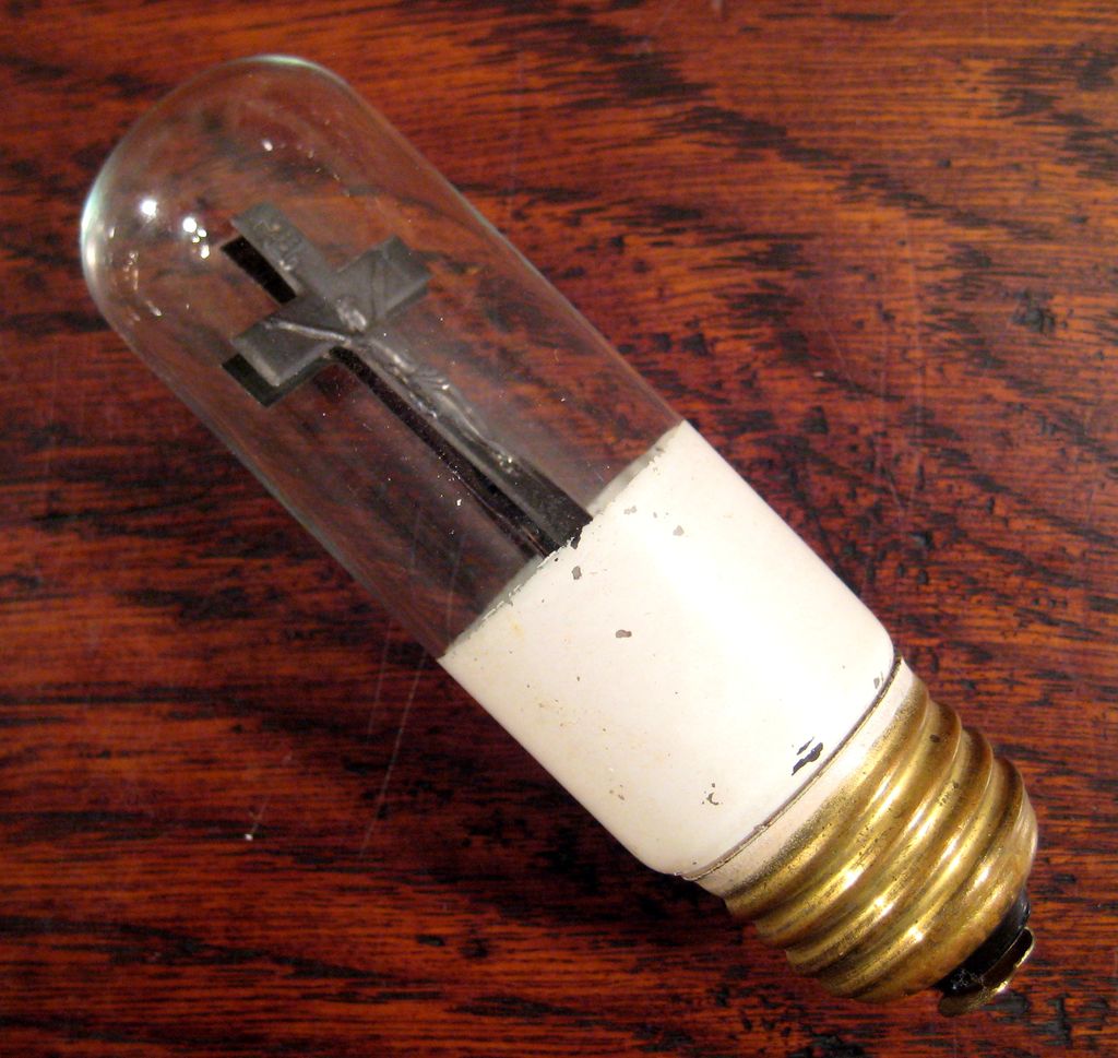 Vintage Working Aerolux Figural Crucifix Light Bulb Vintage Working Aerolux Figural Crucifix Light Bulb