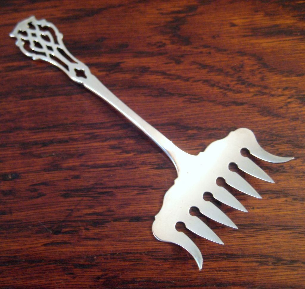 Antique Sterling Silver Sardine Fork By Rogers, Lunt & Bowlen, Circa 1910 Antique Sterling Silver Sardine Fork By Rogers, Lunt & Bowlen, Circa 1910