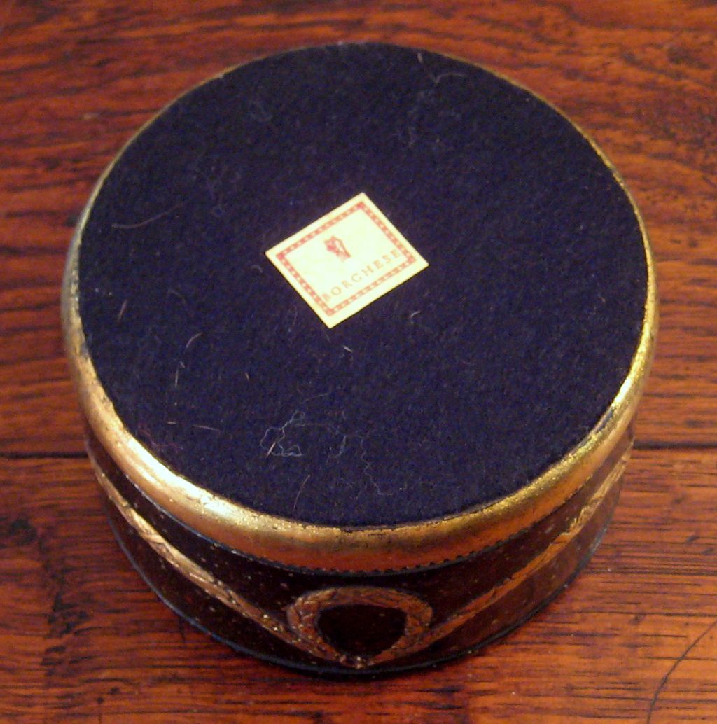 Vintage Borghese Decorative Plaster Box, Circa 1950 Vintage Borghese Decorative Plaster Box, Circa 1950