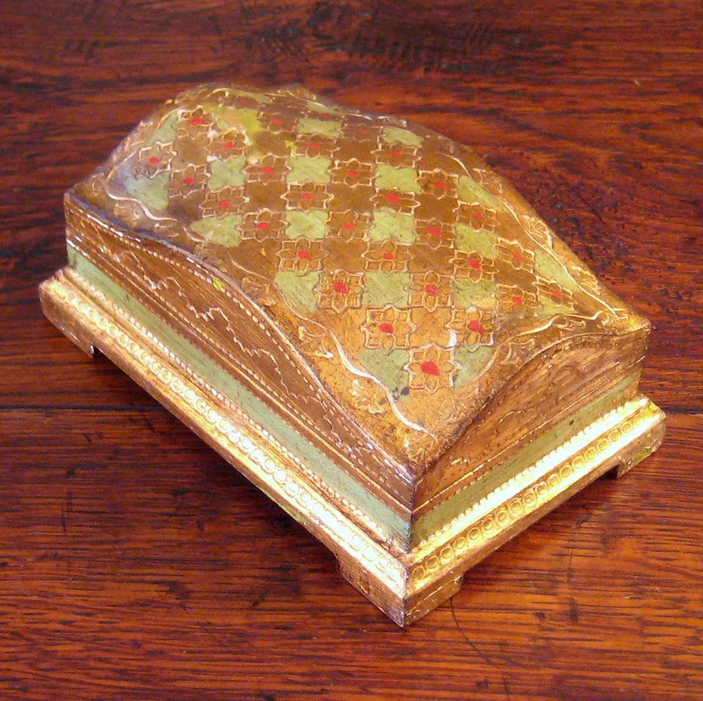 Vintage Italian Florentine Gilt Wood Footed Box, Circa 1940 Vintage Italian Florentine Gilt Wood Footed Box, Circa 1940