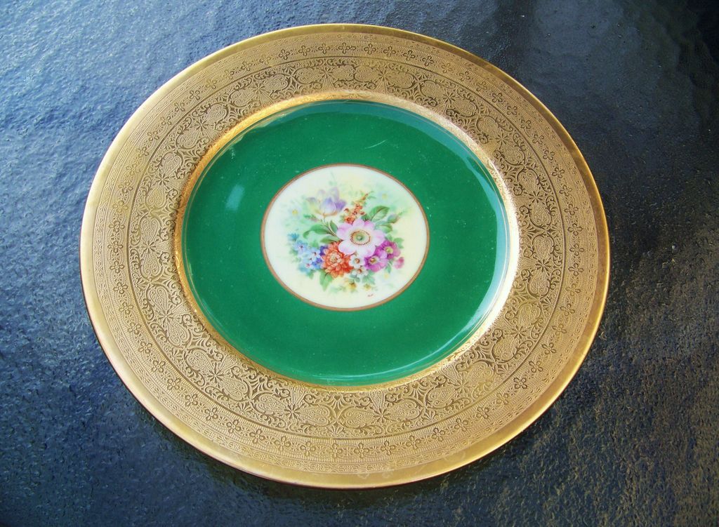 Beautifully Etched Pickard Studios of Chicago & Royal Bavarian Hutchenreuther Selb Bavaria1925 "Wild Flowers" 10-7/8" Plate Beautifully Etched Pickard Studios of Chicago & Royal Bavarian Hutchenreuther Selb Bavaria1925 "Wild Flowers" 10-7/8" Plate
