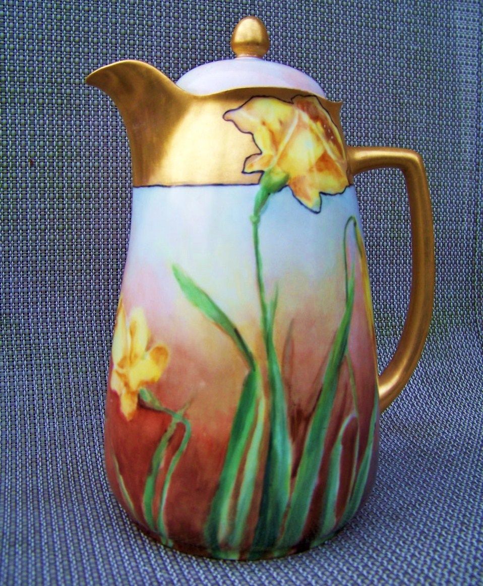 Superb Omhe Silesia Germany Hand Painted "Deep Yellow Jonquils" 9-3/8" Chocolate Pot Superb Omhe Silesia Germany Hand Painted "Deep Yellow Jonquils" 9-3/8" Chocolate Pot