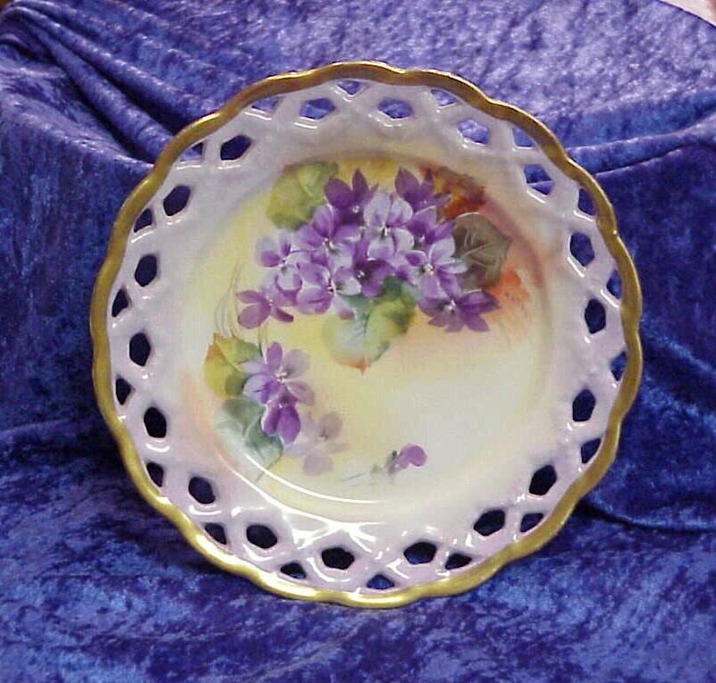 Exceptional Vintage HP Bavaria "Violets" 8-1/2" Cut Out Mold Plate ARTIST SIGNED Exceptional Vintage HP Bavaria "Violets" 8-1/2" Cut Out Mold Plate ARTIST SIGNED