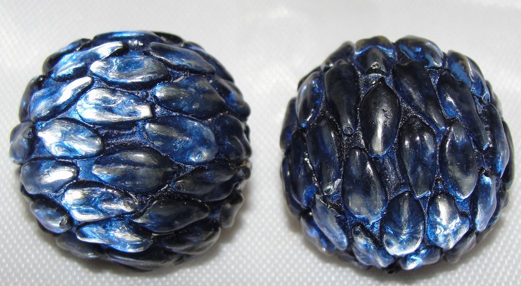 Fabulous Blue Molded Plastic Raindrop Moonglow Buttons Fabulous Blue Molded Plastic Raindrop Moonglow Buttons