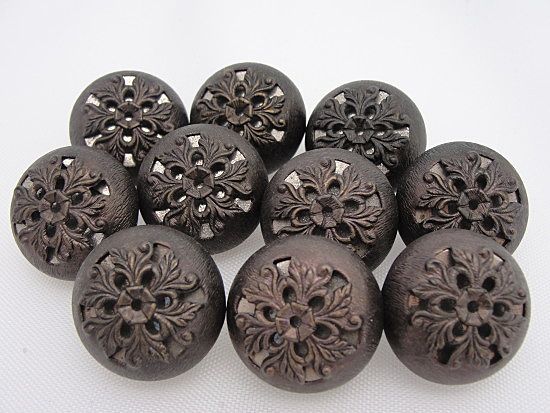 10 Large Vintage Reflective Metal Twinkle Buttons 10 Large Vintage Reflective Metal Twinkle Buttons