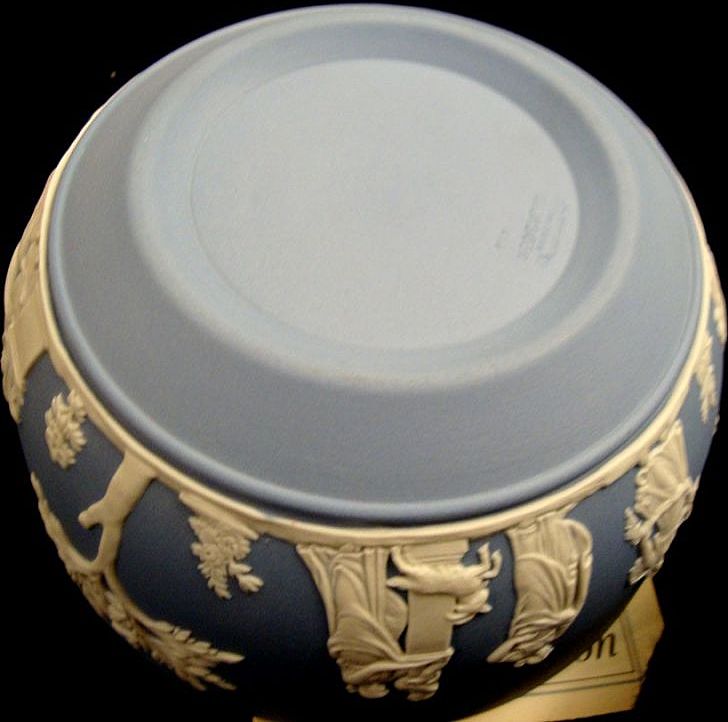 Grecian Scene Wedgwood blue Jasperware 5 " bowl Grecian Scene Wedgwood blue Jasperware 5 " bowl
