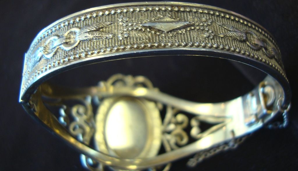 Whiting & Davis gold tone filagree intaglio Cameo bangle bracelet Whiting & Davis gold tone filagree intaglio Cameo bangle bracelet