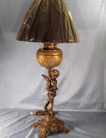 Antique Cherub Banquet Lamp Antique Cherub Banquet Lamp