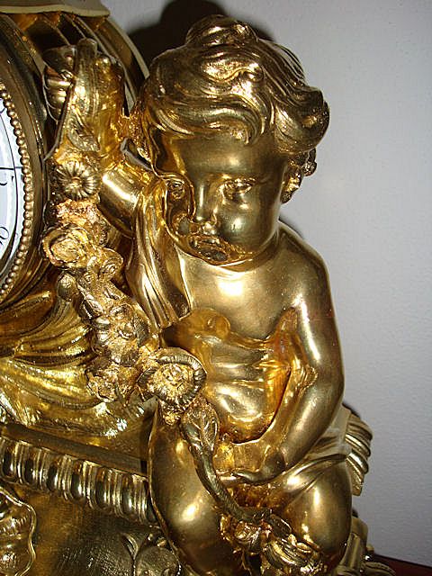A Giant French Napoleon III & Gilt Brass/Bronze Mantel Clock period C1860. A Giant French Napoleon III & Gilt Brass/Bronze Mantel Clock period C1860.