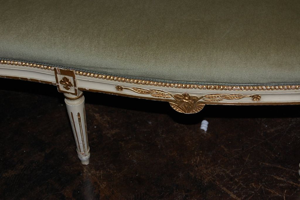 French Louis XVI Painted Sofa French Louis XVI Painted Sofa