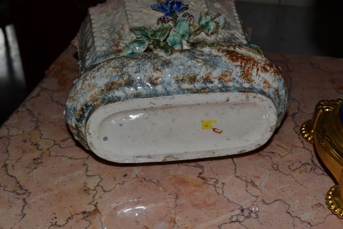 Majolica Jardiniere Majolica Jardiniere