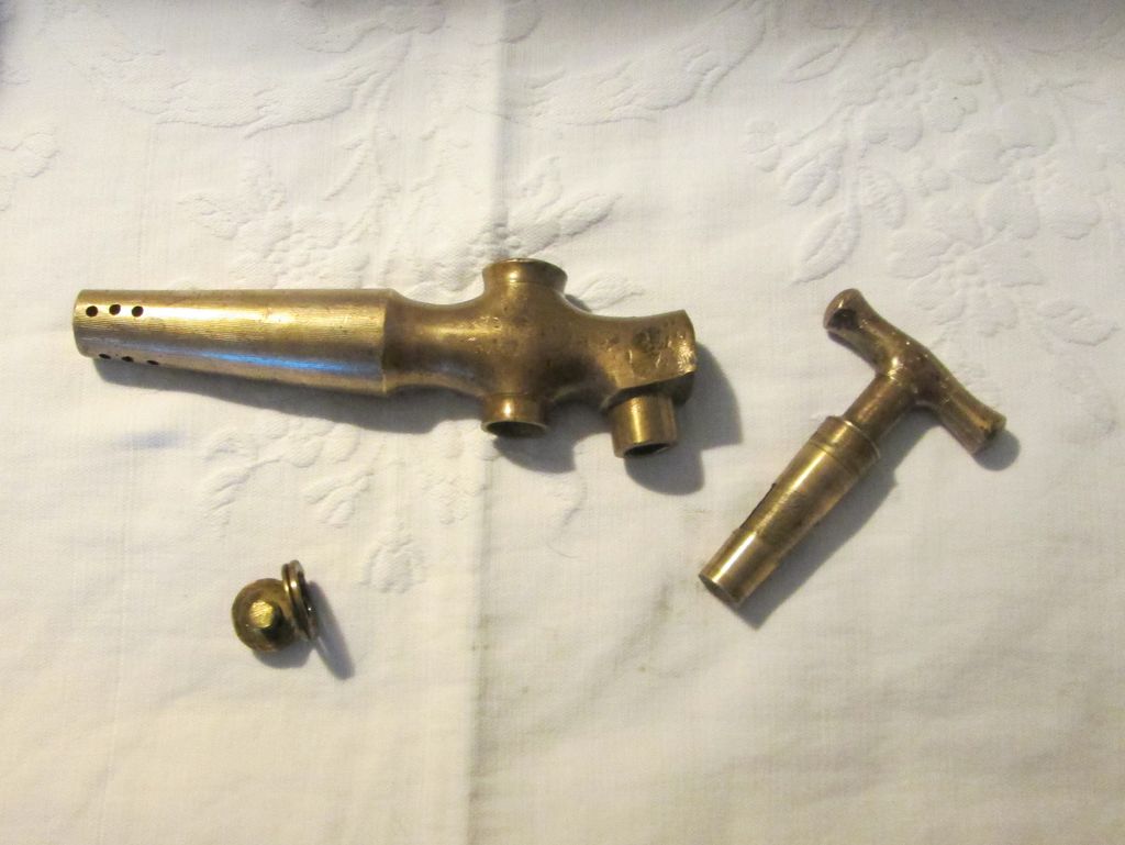 Vintage Solid Brass Beer Keg or Wine Barrel Tap ~ Vintage Solid Brass Beer Keg or Wine Barrel Tap ~