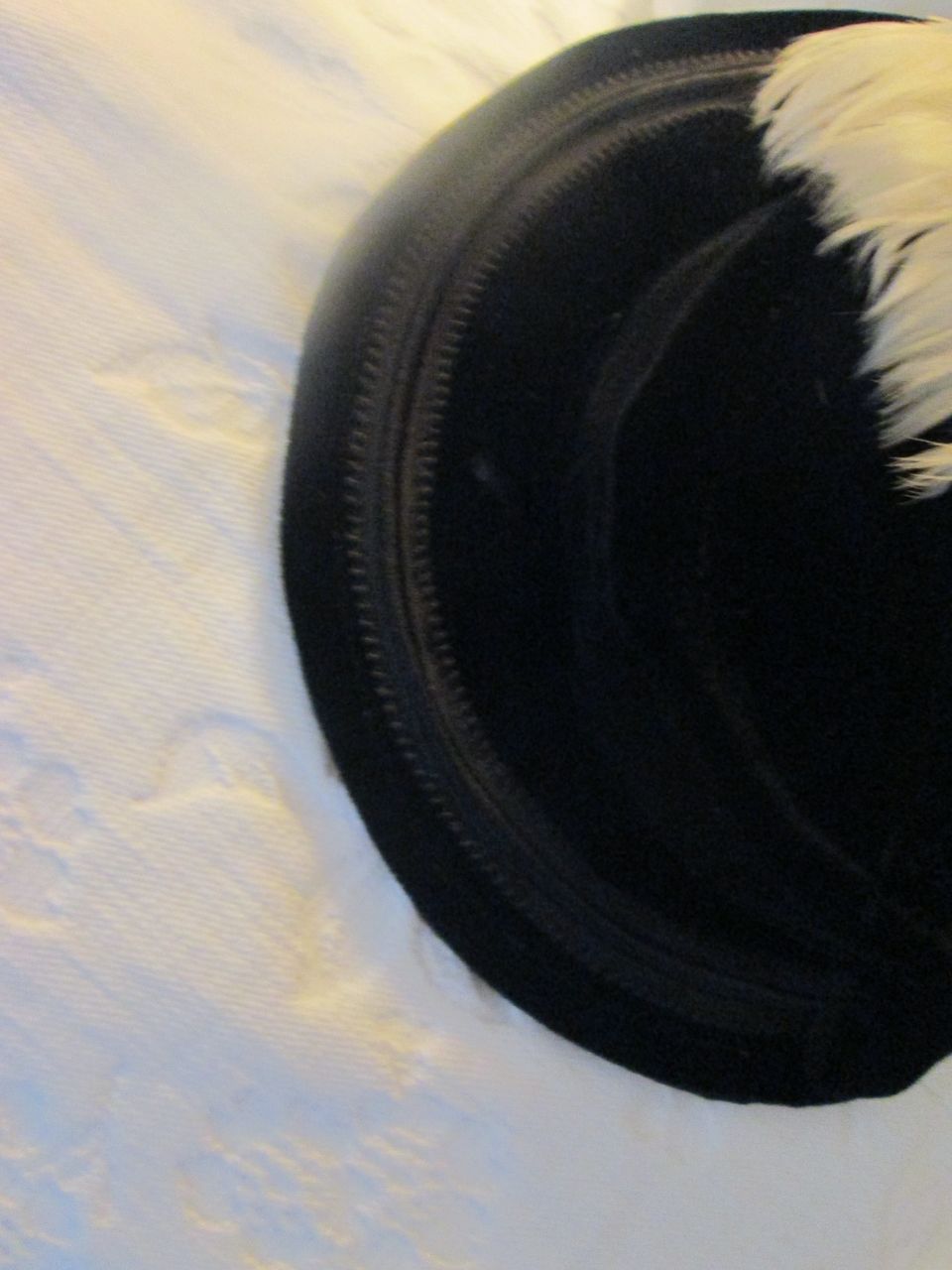 Vintage Doll Hat Hand Sewn Velvet~ Victorian Style ~ Elegant! Vintage Doll Hat Hand Sewn Velvet~ Victorian Style ~ Elegant!