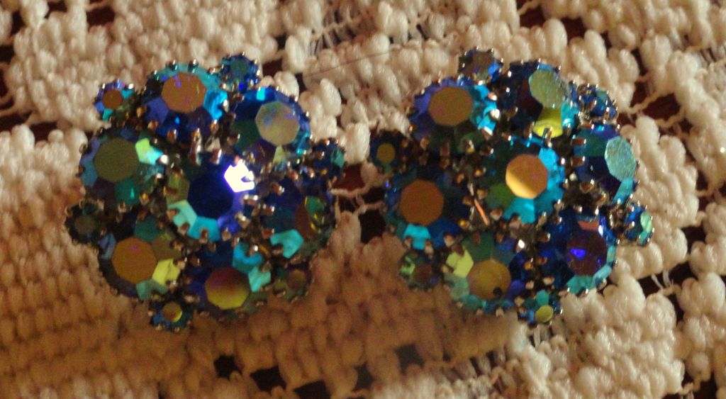 Weiss Aurora Borealis Blue Rhinestone Clip On Earrings Weiss Aurora Borealis Blue Rhinestone Clip On Earrings