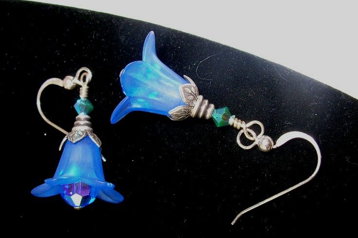 Blue Flower Necklace Set Blue Flower Necklace Set