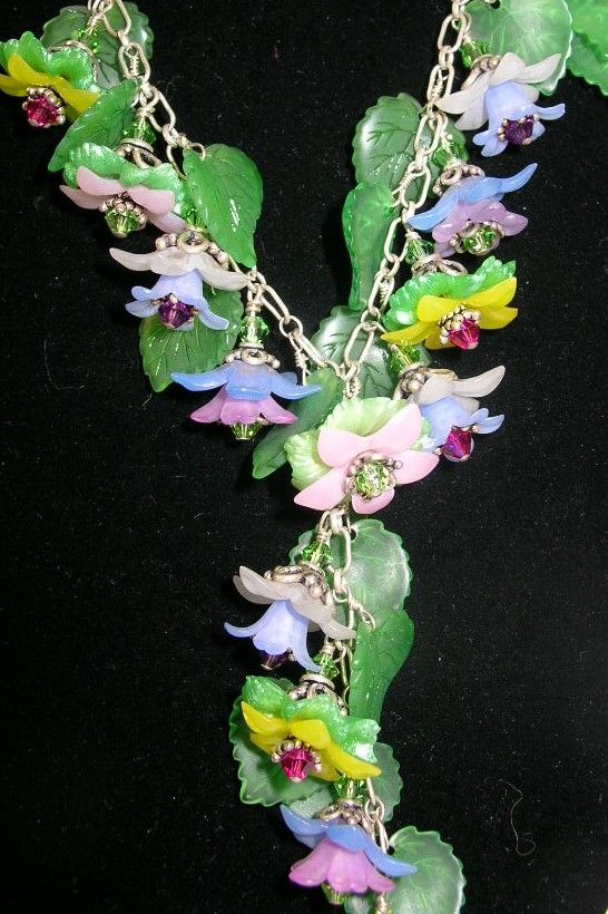 One-Of -a-Kind, Flowers on Parade Necklace Set One-Of -a-Kind, Flowers on Parade Necklace Set