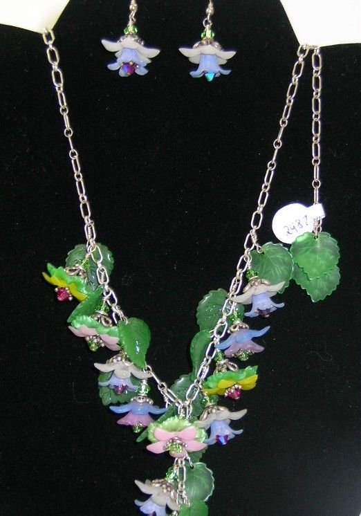 One-Of -a-Kind, Flowers on Parade Necklace Set One-Of -a-Kind, Flowers on Parade Necklace Set