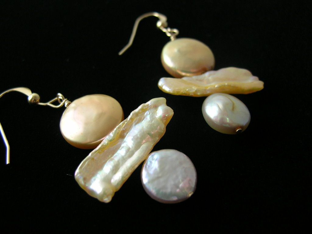 Golden Glow Dangly Cultured Freshwater Pearl Earrings Golden Glow Dangly Cultured Freshwater Pearl Earrings