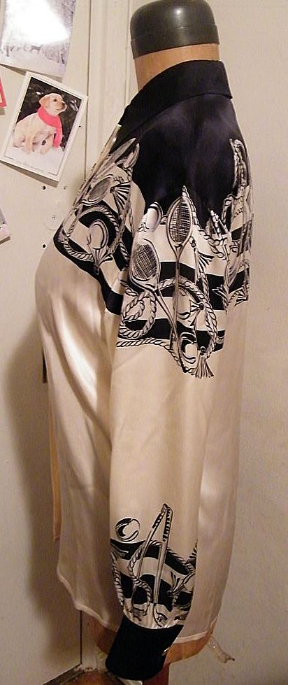 ESCADA Silk Tennis Border Print Blouse..Ivory With Black Print Tennis Rackets..Size 36..Made In Germany ESCADA Silk Tennis Border Print Blouse..Ivory With Black Print Tennis Rackets..Size 36..Made In Germany