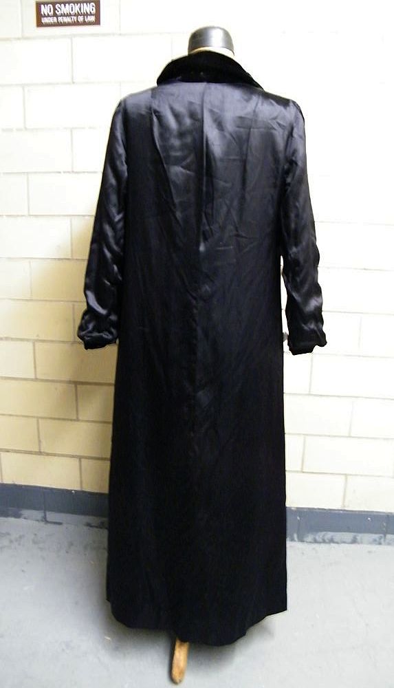 Vintage Black Velvet Double Breasted Opera Coat With Rhinestone Buttons Vintage Black Velvet Double Breasted Opera Coat With Rhinestone Buttons