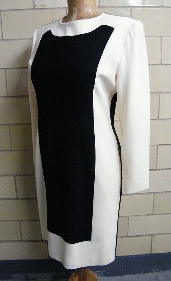 Tuxedo Black/White Color Block Dress..Long Sleeves..Bill Blass..Size 12 Tuxedo Black/White Color Block Dress..Long Sleeves..Bill Blass..Size 12